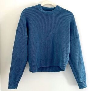 Abercrombie & Fitch Super Soft Blue Crewneck Pullover Knit Sweater